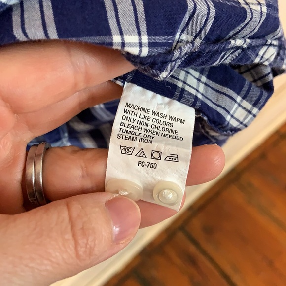 Men’s XL IZOD button down shirt - Picture 4 of 5